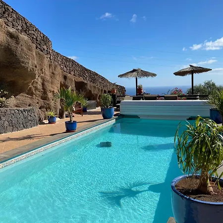 Tatil Evi Castillo Lanzarote Winni - Luxury - Pet Friendly With Heated Pool *