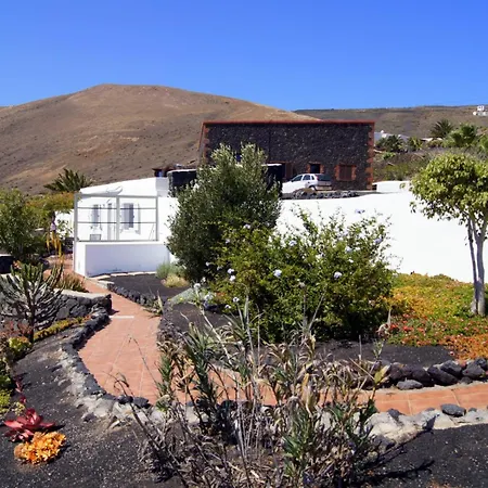 Casa de Férias Castillo Lanzarote Winni - Luxury - Pet Friendly With Heated Pool La Asomada (Lanzarote)