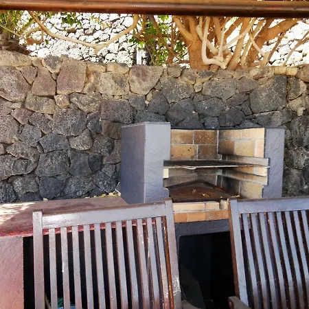 Castillo Lanzarote Winni - Luxury - Pet Friendly With Heated Pool