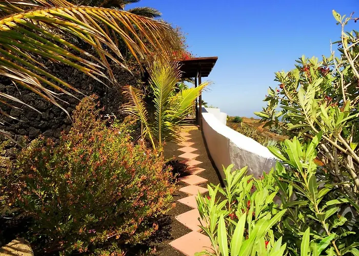 Castillo Lanzarote Winni - Luxury - Pet Friendly With Heated Pool Holiday home La Asomada (Lanzarote)